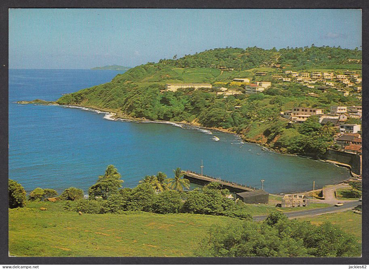 103783/ LE MARIGOT, Vue Sur La Baie De Fond D'Or  - Altri & Non Classificati