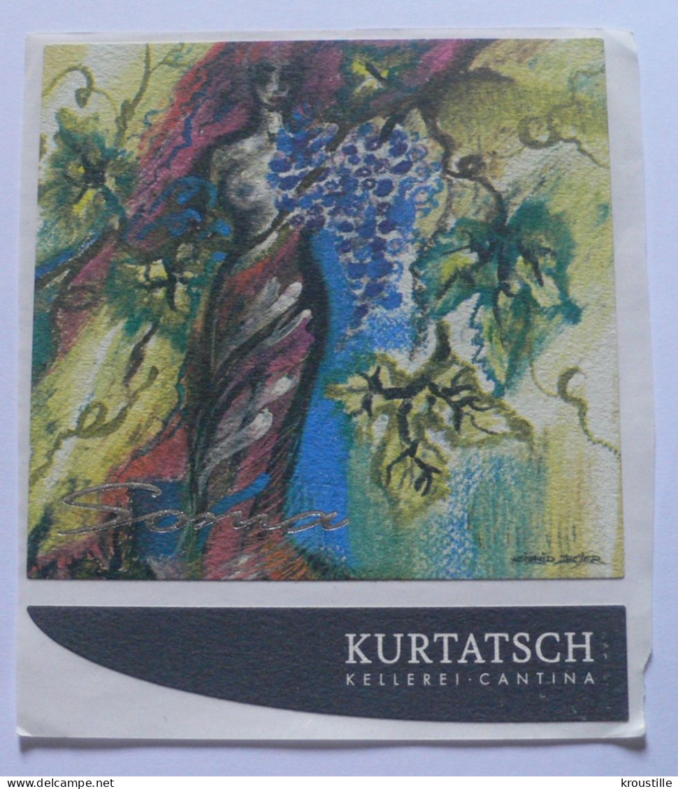 THEME FEMME / PEINTURE : LOT DE 2 ETIQUETTES KURTATSCH - NEUVES - Beauté Féminine Art Nouveau