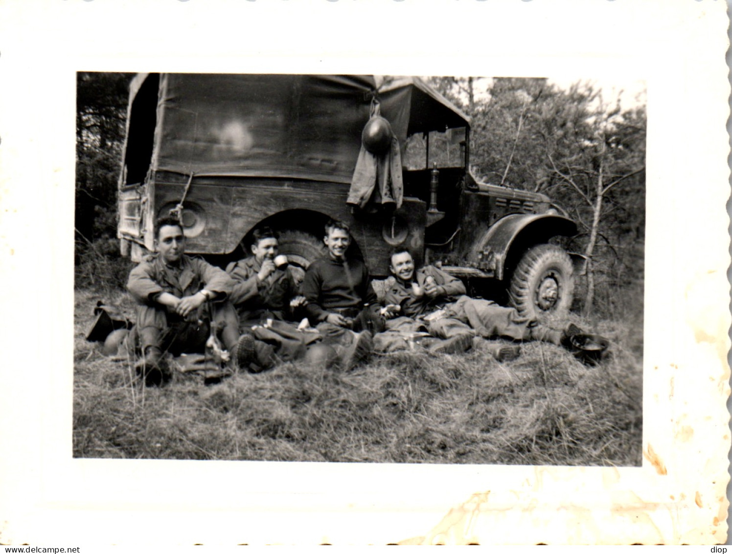 Photographie Photo Vintage Snapshot Amateur Camionnette Militaire Automobile - Eisenbahnen