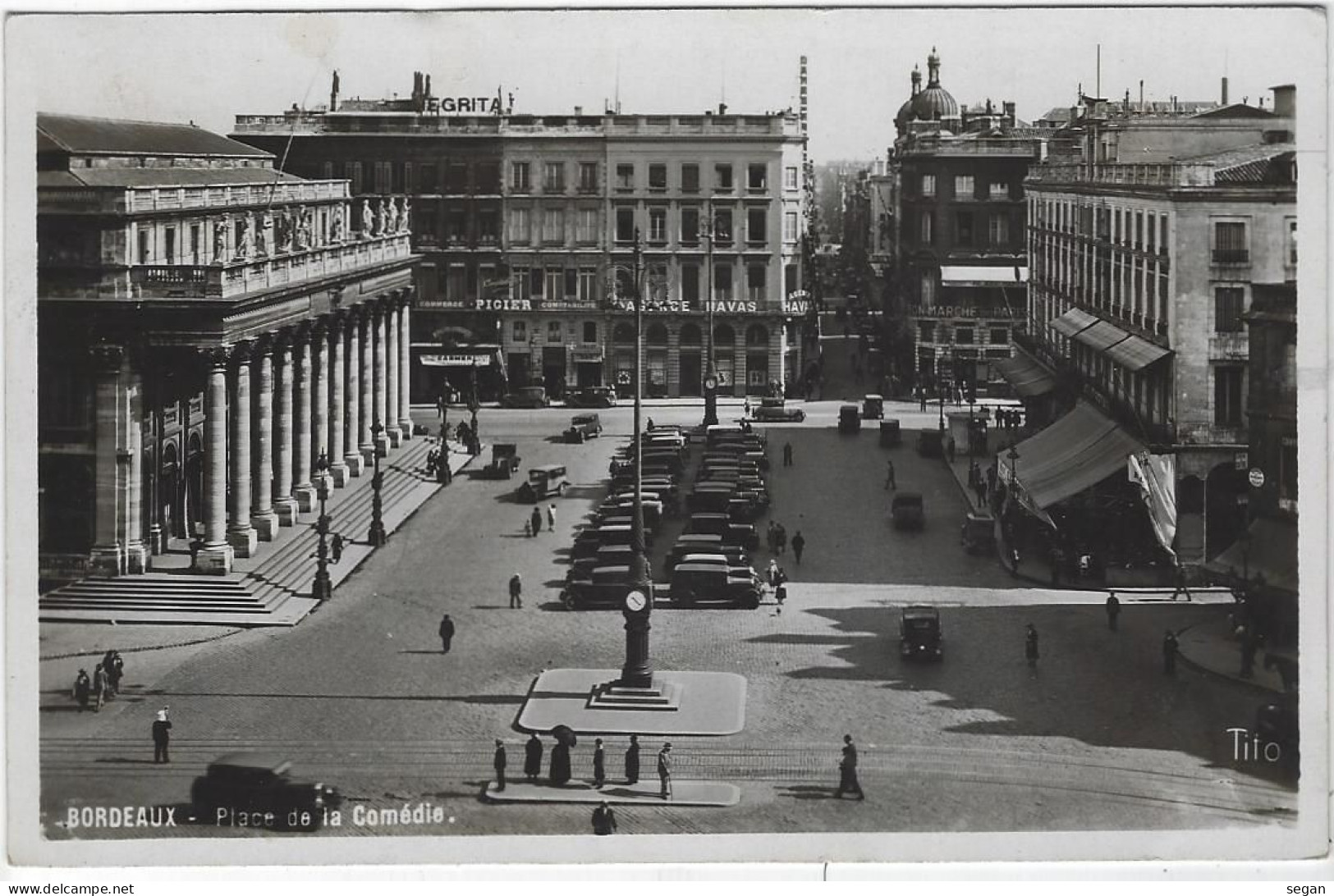 BORDEAUX   PLACE DE LA COMEDIE  ANNEE 1934  VOITURES ANCIENNES - Bordeaux