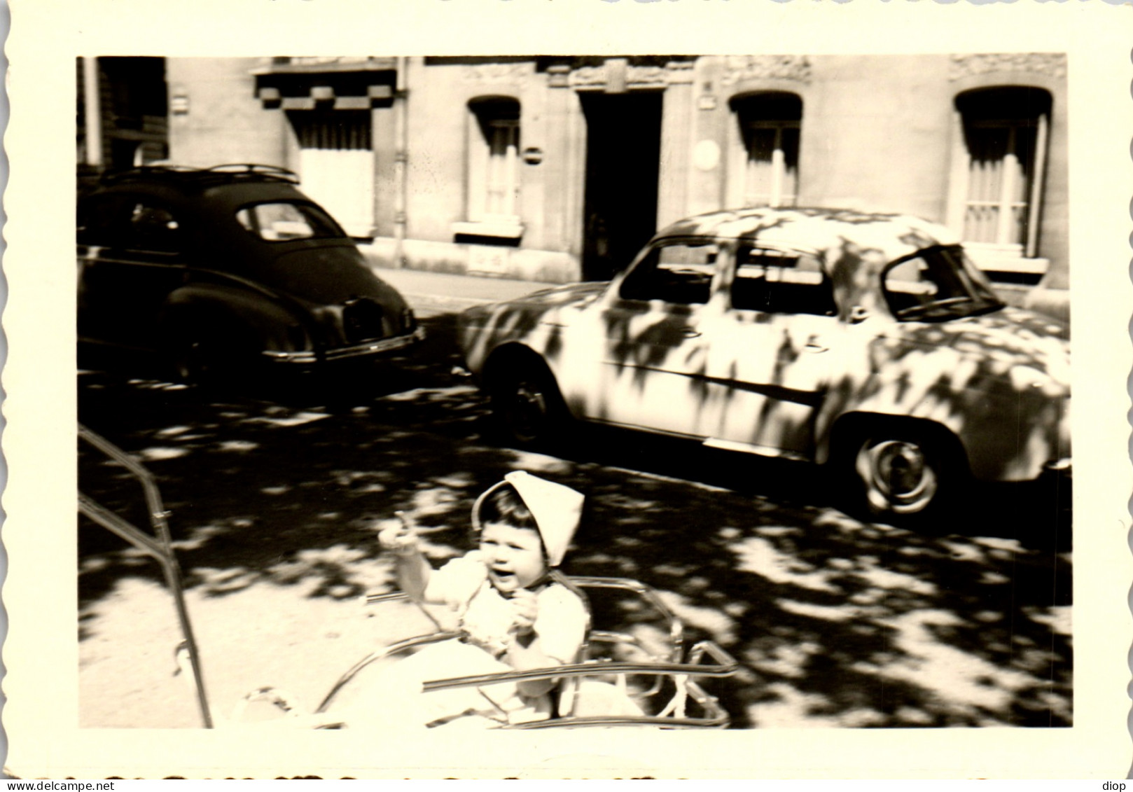 Photographie Photo Vintage Snapshot Amateur Automobile Voiture Auto - Automobile