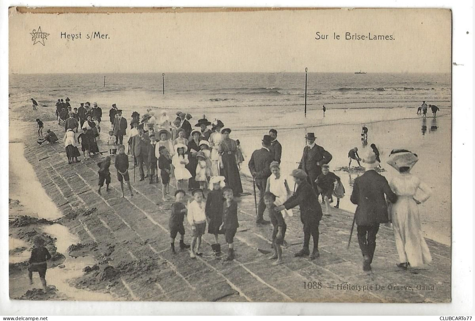 Knokke (Belgique, Flandre-Occidentale) : Les Touristes Sur Le Brise Lame D'Heist En 1910 (animé) ETAT PF - Knokke