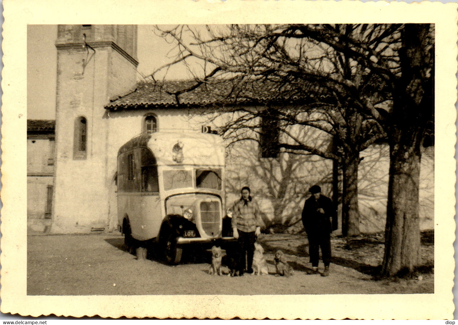 Photographie Photo Vintage Snapshot Amateur Camionnette Camion &agrave; Situer - Treinen