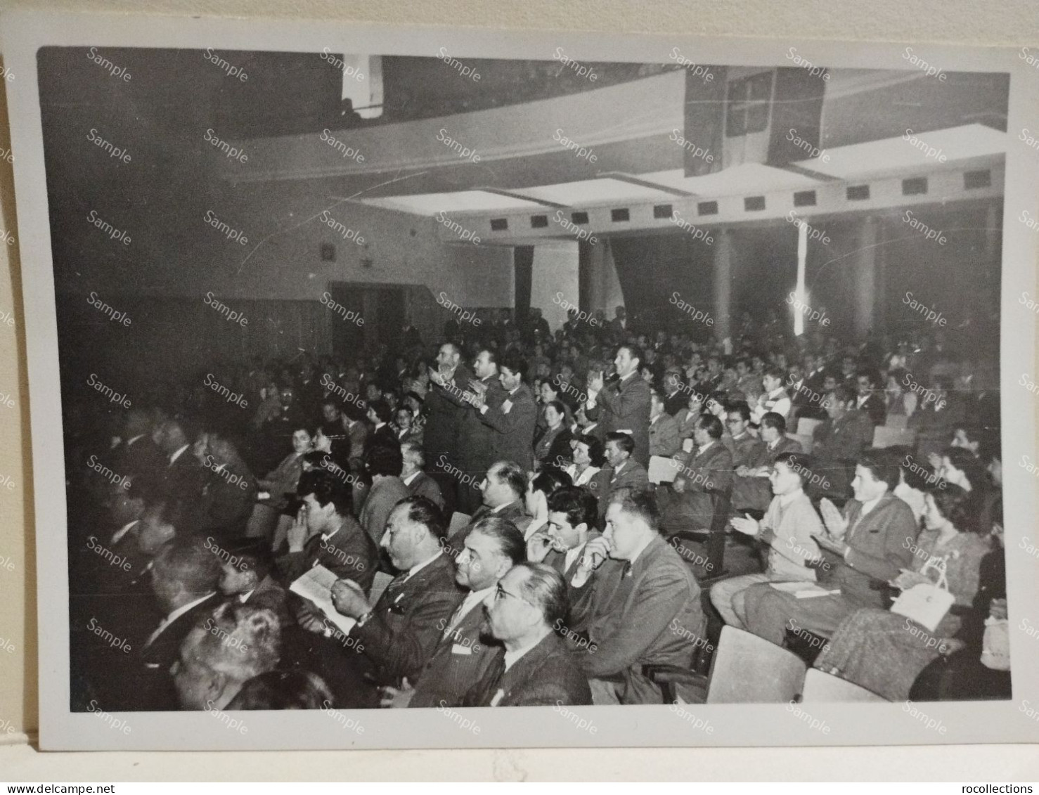 Italy Italia Foto Meeting Da Identificare. I Maggio 1956. PESCHIERA DEL GARDA - Vittoriale. 150x105 Mm - Europa