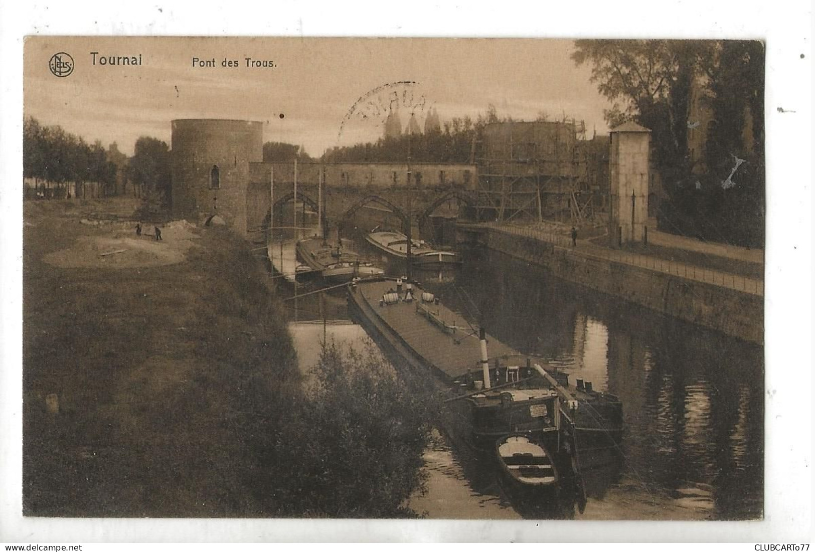 Tournai (Belgique, Hainaut) : La Péniche "L'espérance" Dans Le Port Au Niveau Du Pont Des Trous En 1908 (animé) PF - Tournai