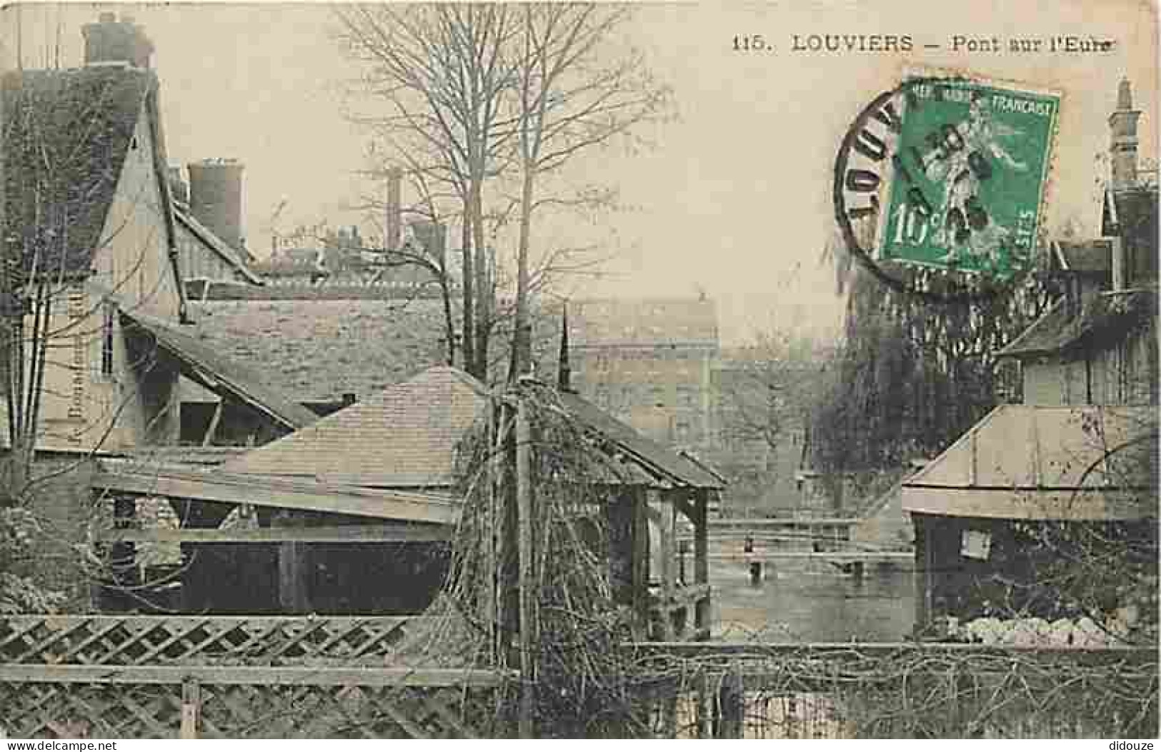 27 - Louviers - Pont Sur L'Eure - Oblitération Ronde De 1925 - Etat Léger Pli Visible Et Carte Qui Se Décolle - CPA - Vo - Louviers