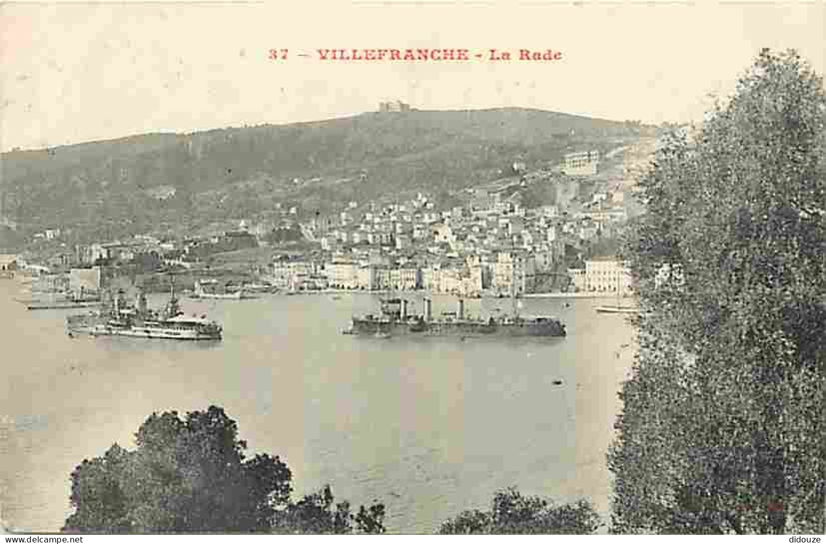 06 - Villefranche Sur Mer - La Rade - Animée - Bateaux - CPA - Voir Scans Recto-Verso - Villefranche-sur-Mer