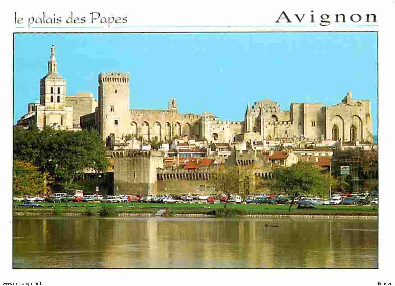 84 - Avignon - Vue Générale - Le Palais Des Papes - CPM - Voir Scans Recto-Verso - Avignon