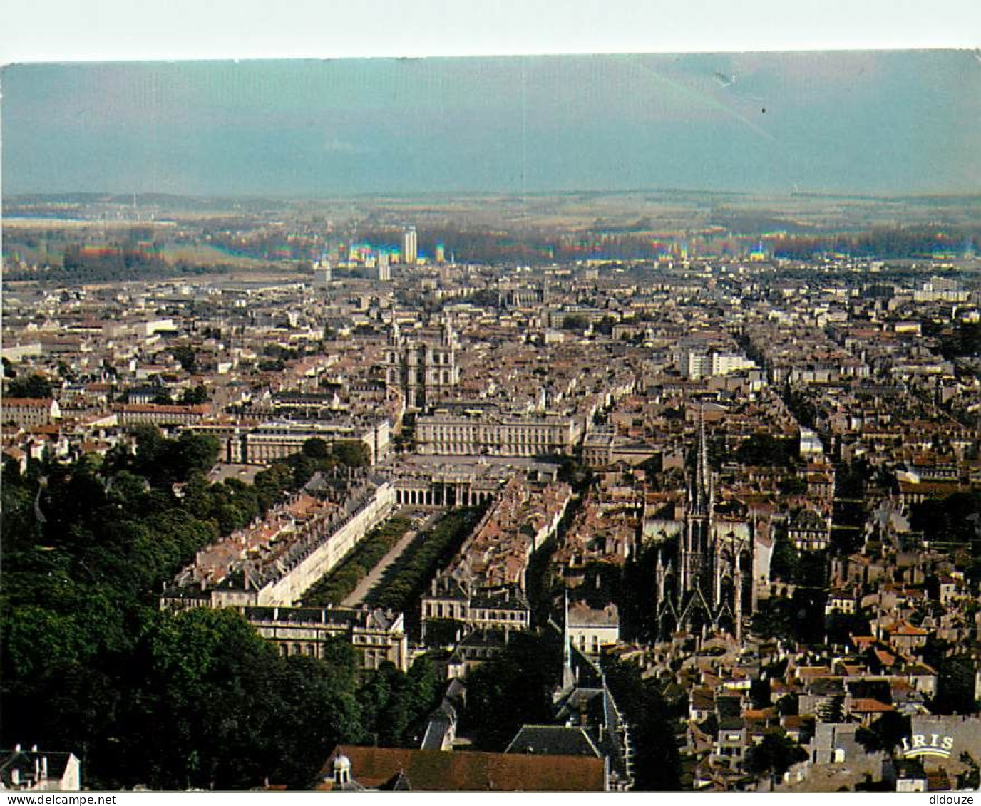 54 - Nancy - Vue Générale Aérienne - Etat Léger Pli Visible - CPM - Voir Scans Recto-Verso - Nancy