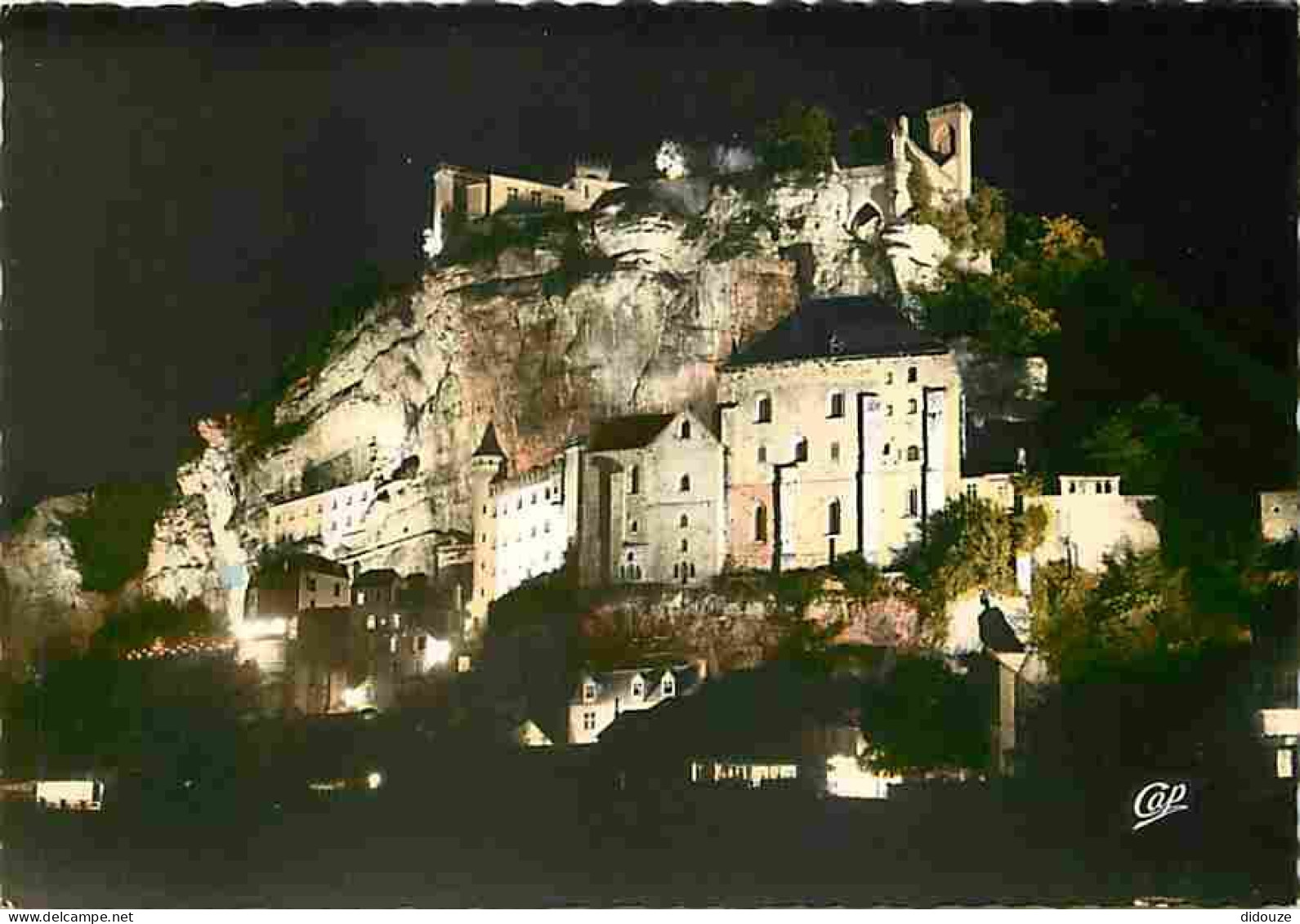 46 - Rocamadour - Le Rocher Illuminé - Nuit - CPM - Voir Scans Recto-Verso - Rocamadour