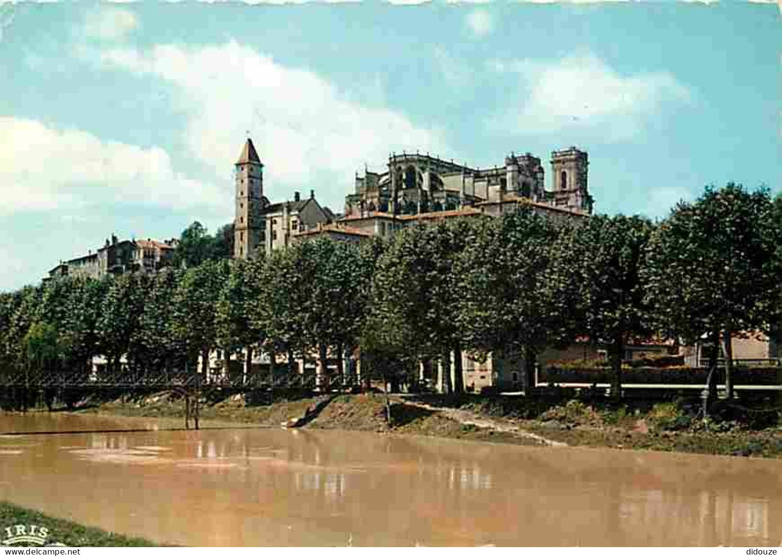 32 - Auch - Le Gers - La Cathédrale Sainte-Marie Et La Tour D'Armagnac - CPM - Voir Scans Recto-Verso - Auch