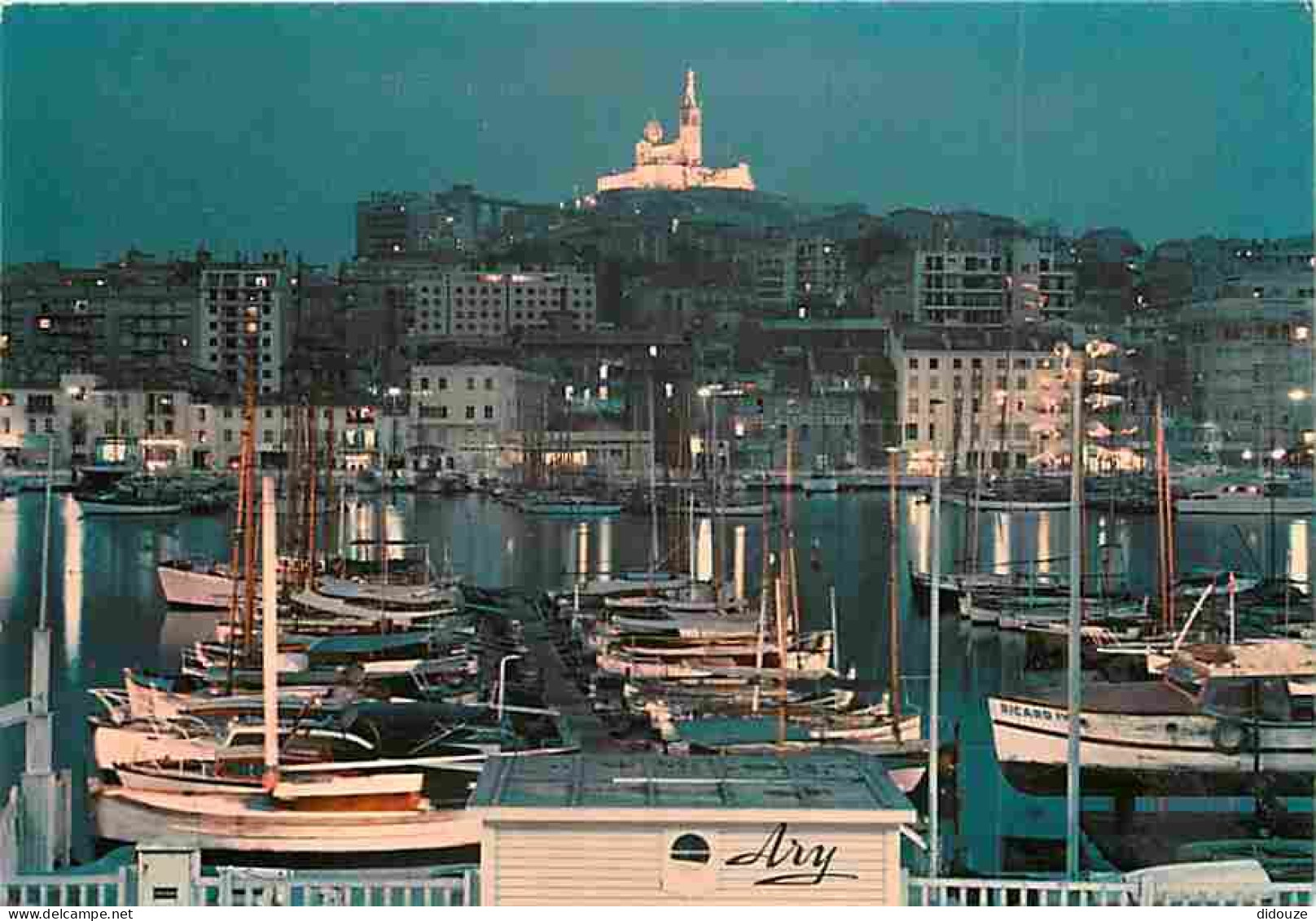 13 - Marseille - Le Vieux Port - Vue De Nuit - CPM - Voir Scans Recto-Verso - Vieux Port, Saint Victor, Le Panier