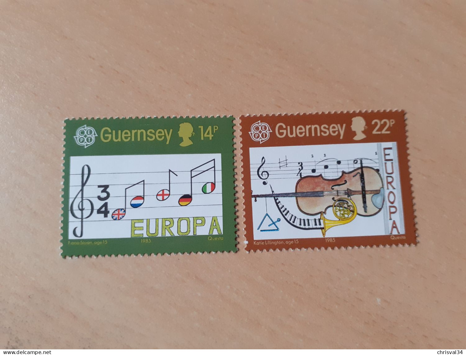 TIMBRES   GUERNESEY   ANNEE   1985   N  322  /  323   NEUFS   LUXE** - Guernsey