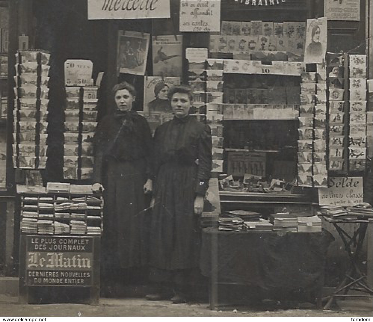 Neuilly (92)***Marchandes De Cartes Postales "A L'Etoile D'Or" (carte Photo En L'état) - Neuilly Sur Seine