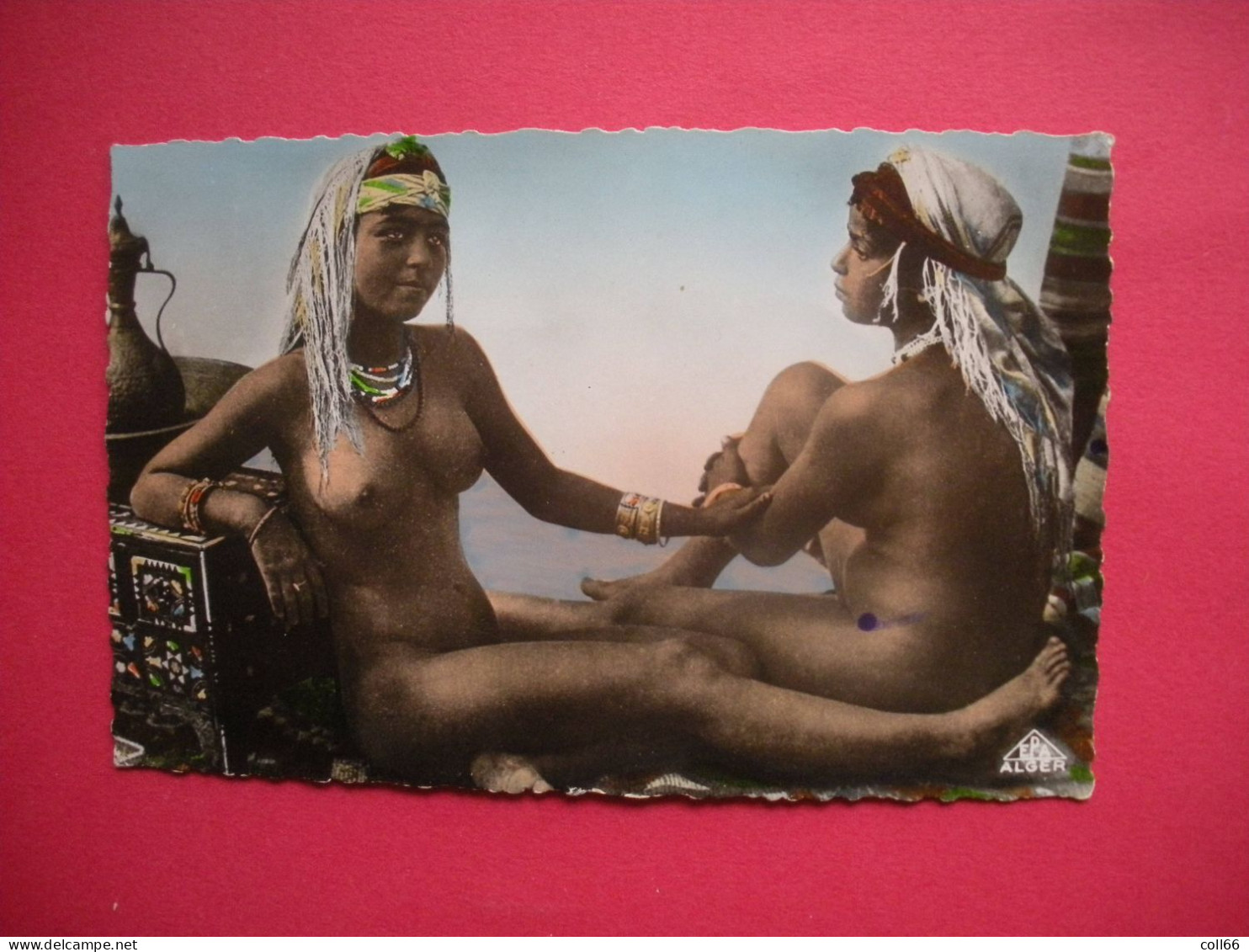 Algérie Femmes  Au Repos Seins Nus Gros Plan éditeur Photos Africaines N°1243 Dos Scanné - Frauen