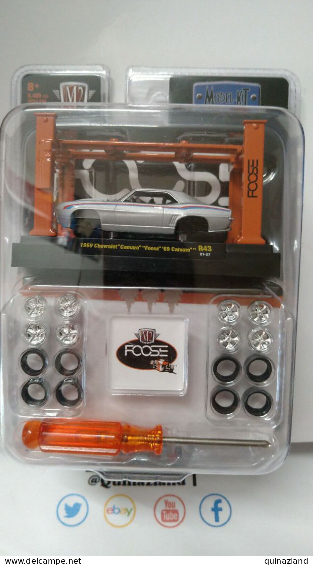 M2 Machines Model Kit 1969 Chevrolet Camaro FOOSE 69 Camaro, Silver (NG70) - Autres & Non Classés