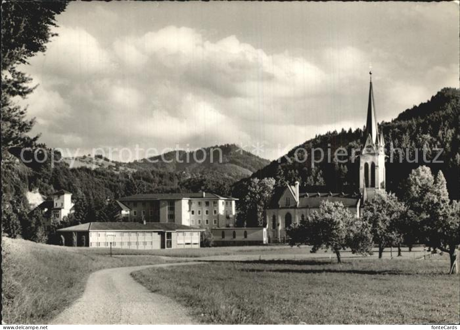 12588687 Dussnang Kneipp Kurhaus Mit Haushaltungsschule Kirche Dussnang - Autres & Non Classés