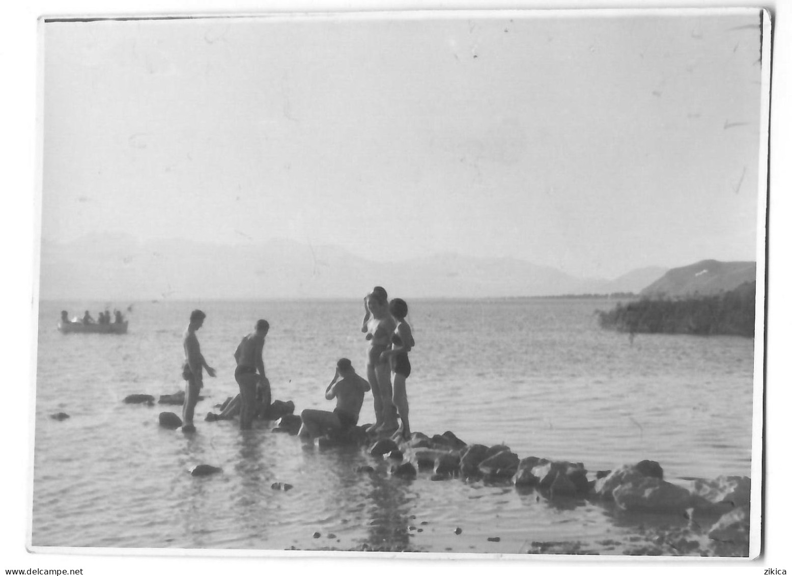 Photo ( 9.5cm/13cm ) - Anonymous Persons Oh The Beach - Anonymous Persons