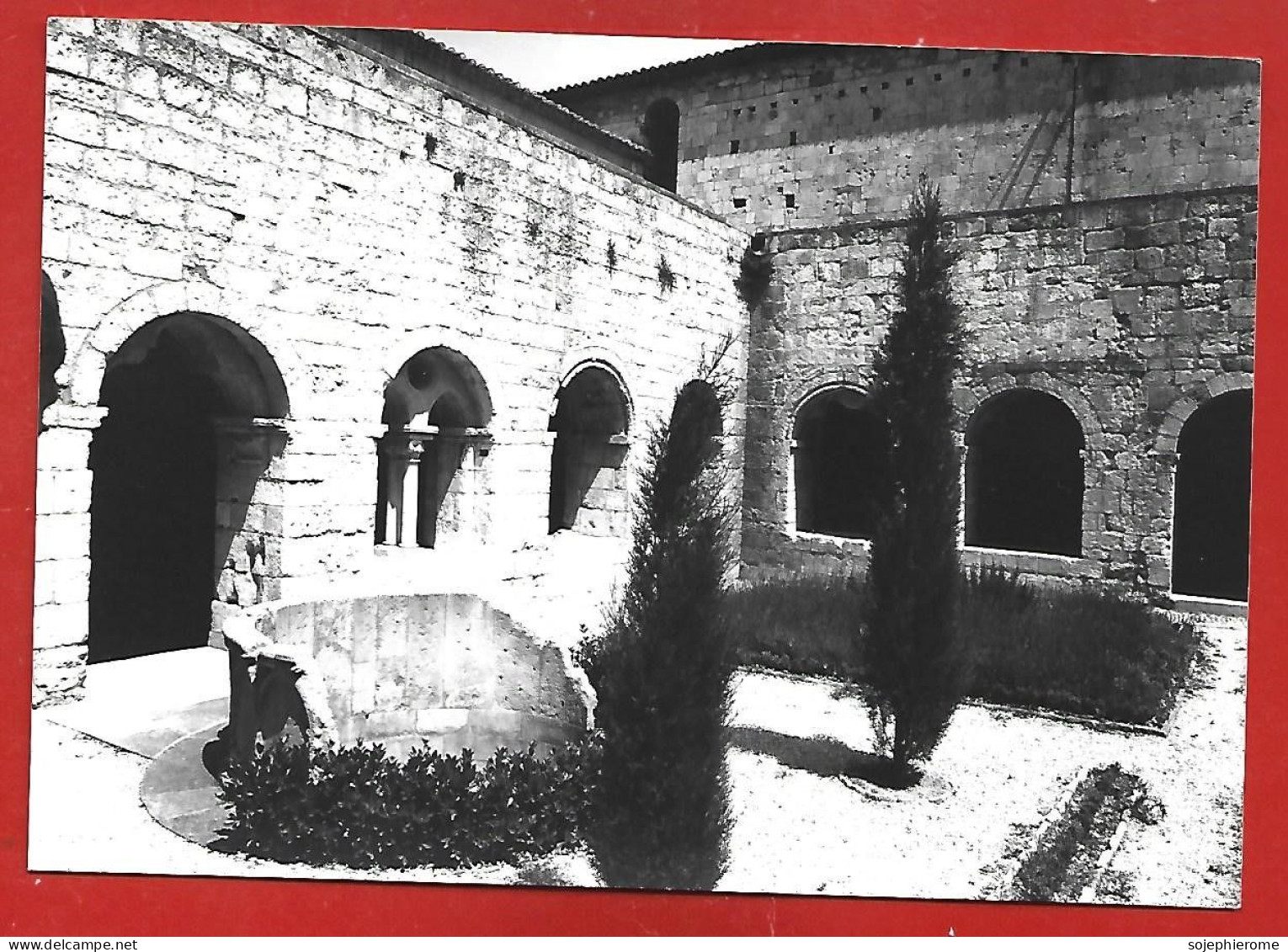 La Roque D'Anthéron (13) Abbaye Cistercienne De Silvacane (XIIe S.) Le Cloître 2scans - Sonstige & Ohne Zuordnung