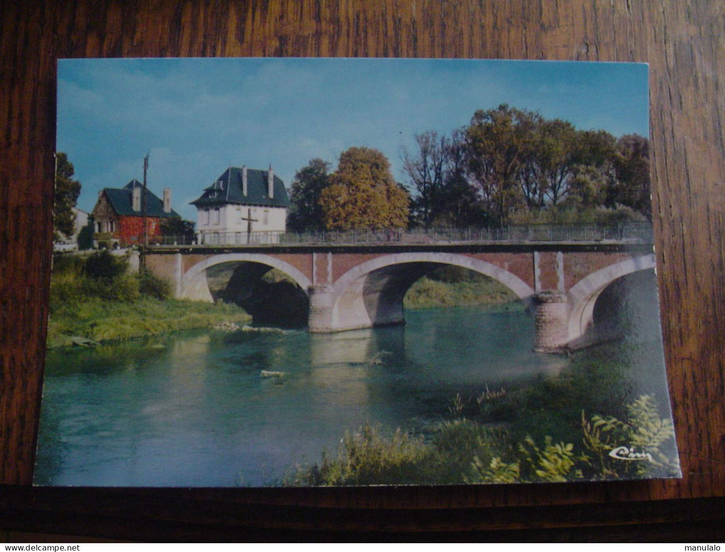 D 08 - Attigny - Pont Sur L'aisne Et Canal - Attigny