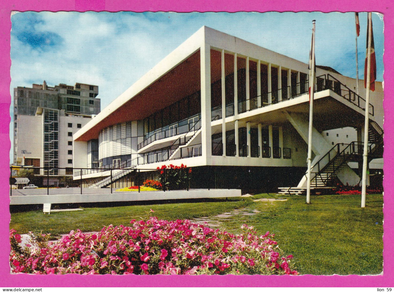 294106 / France - ROYAN Palais Des Congres PC 1968 USED 0.20+0.20 Fr. Marianne De Cocteau Flamme ST PALAIS S/MER PLAGES - Covers & Documents