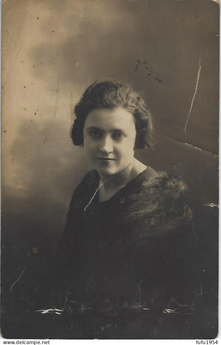 98 - Carte Photo - Portrait D'une Femme Lucienne Biffu - Photographs