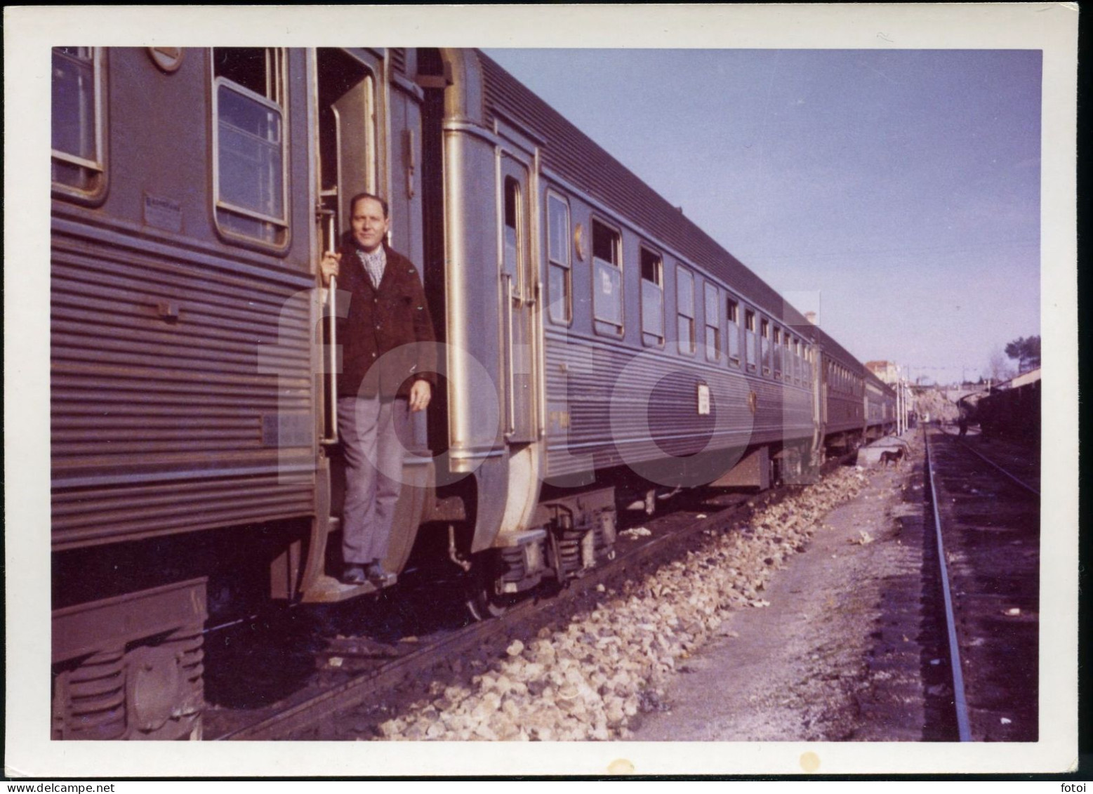 2 PHOTOS SET 60s AMATEUR PHOTO FOTO COMBOIO CP TRAIN PORTUGAL AT18 - Treinen