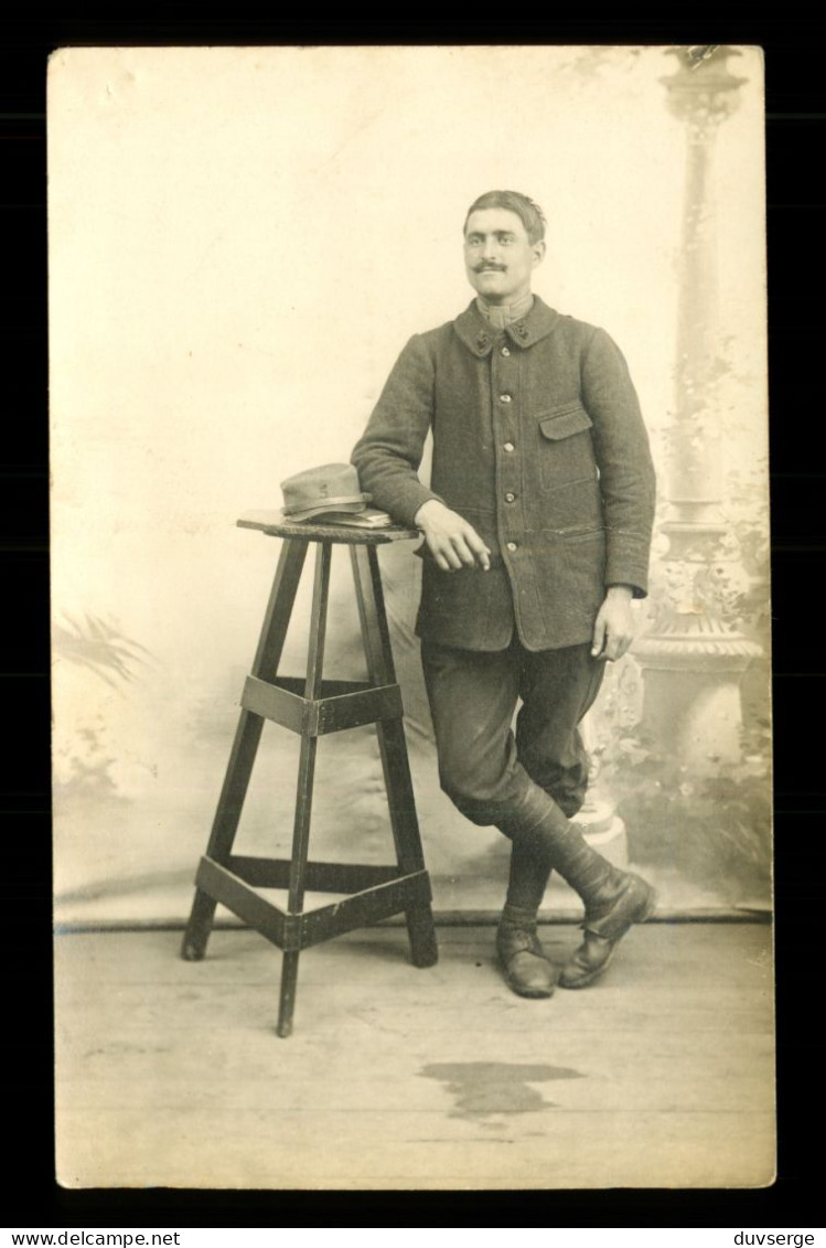 Carte Photo Militaire Soldats Du 5eme Regiment ( Format 9cm X 14cm ) - Régiments