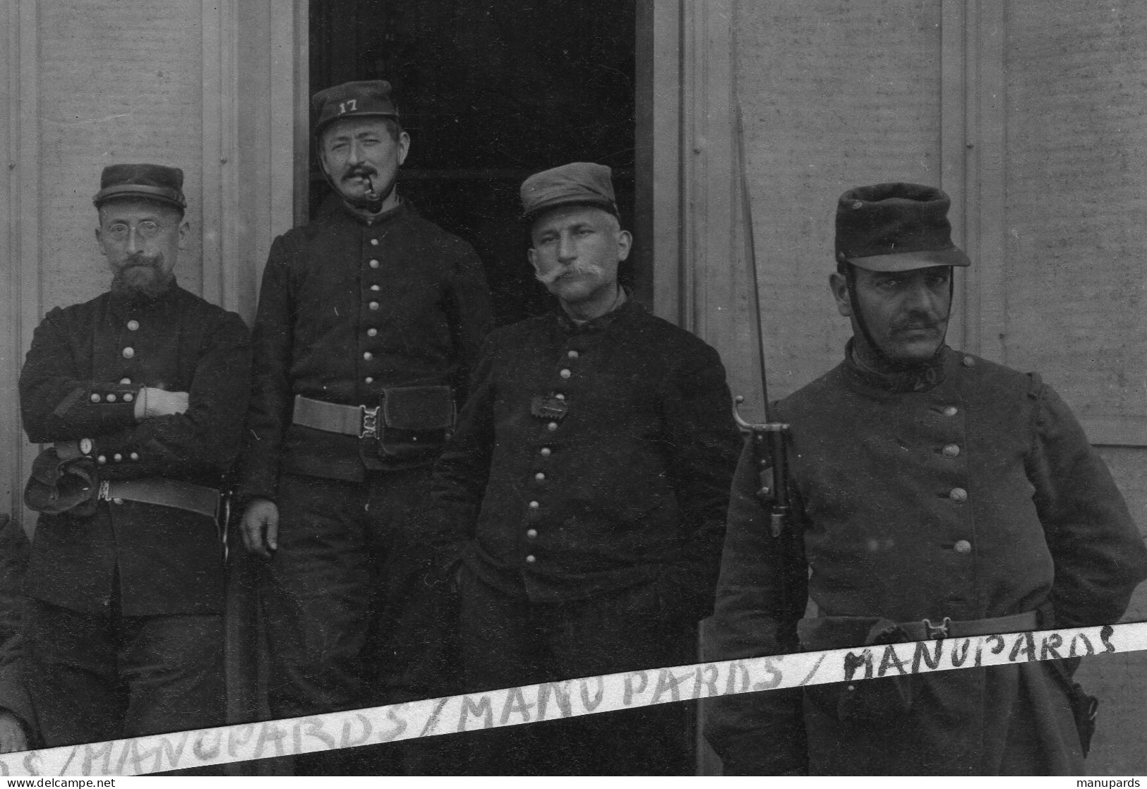 1914 - 1916 / CARTE PHOTO /  17e RIT ( BERNAY ) ET 20e RIT  ( LISIEUX ) / REGIMENT D'INFANTERIE TERRIRORIALE / POILUS - Guerre, Militaire