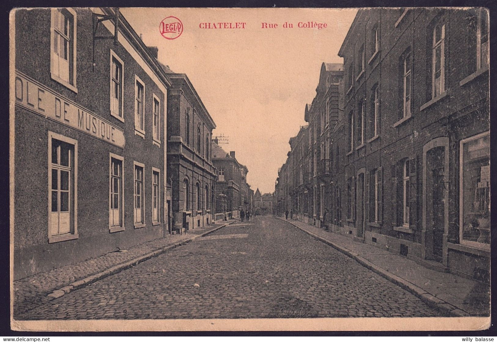 +++ CPA - CHATELET - Rue Du Collège  // - Chatelet