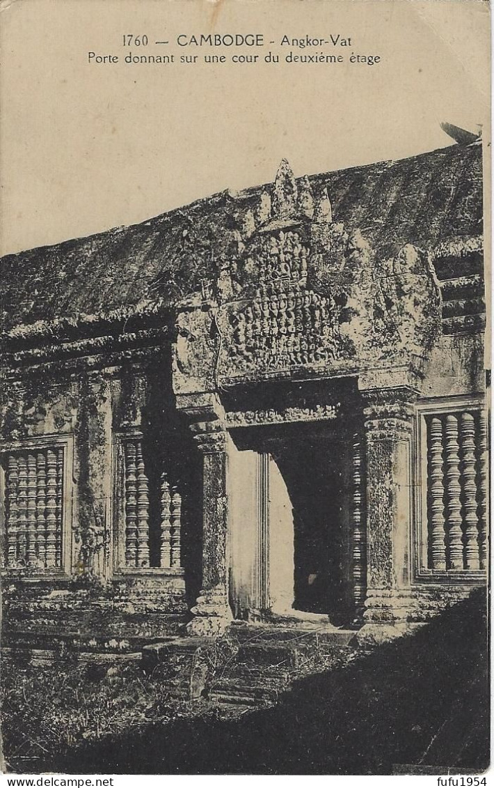 99 - INDOCHINE - CAMBODGE - Angkor-Vat - Porte - Viêt-Nam