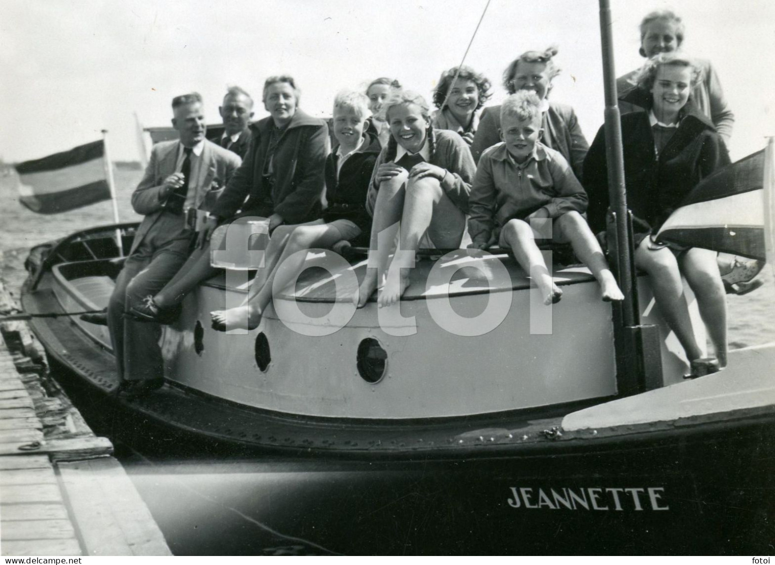 1951 REAL AMATEUR PHOTO FOTO JEANNETTE DUTCH BOAT NETHERLAND HOLLAND NETHERLANDS AT137 - Boten
