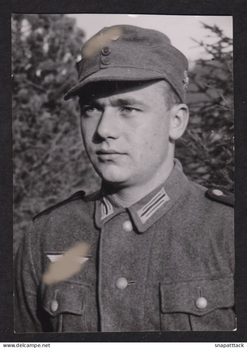 Photo Militaria Soldat Allemand Seconde Guerre Mondiale WW2 Uniforme Casquette Luftwaffe Wehrmacht 6,7 X 9,4 Cm - Guerre, Militaire