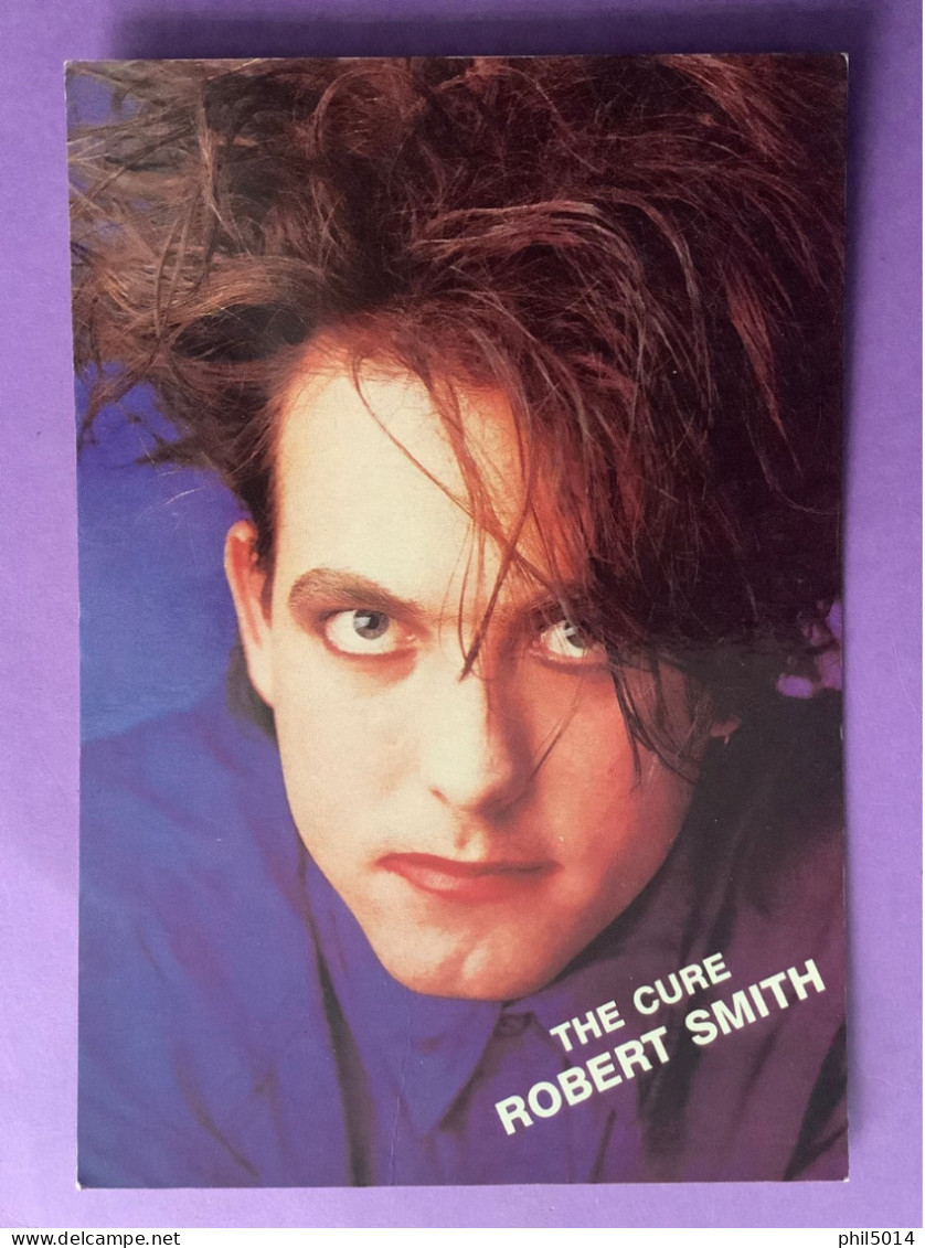 Carte Format CPSM     THE CURE   ROBERT SMITH        Bon état - Sänger Und Musikanten