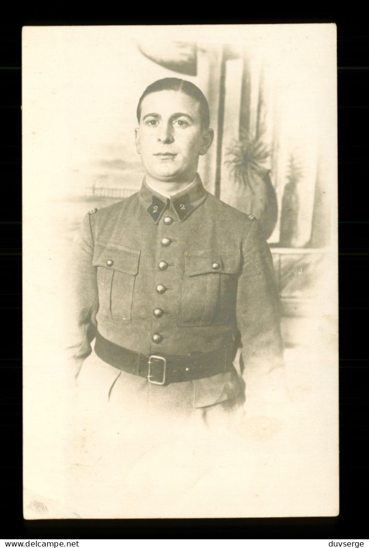 Carte Photo Militaire Soldat Du 2eme Regiment ( Format 9cm X 14cm ) - Reggimenti