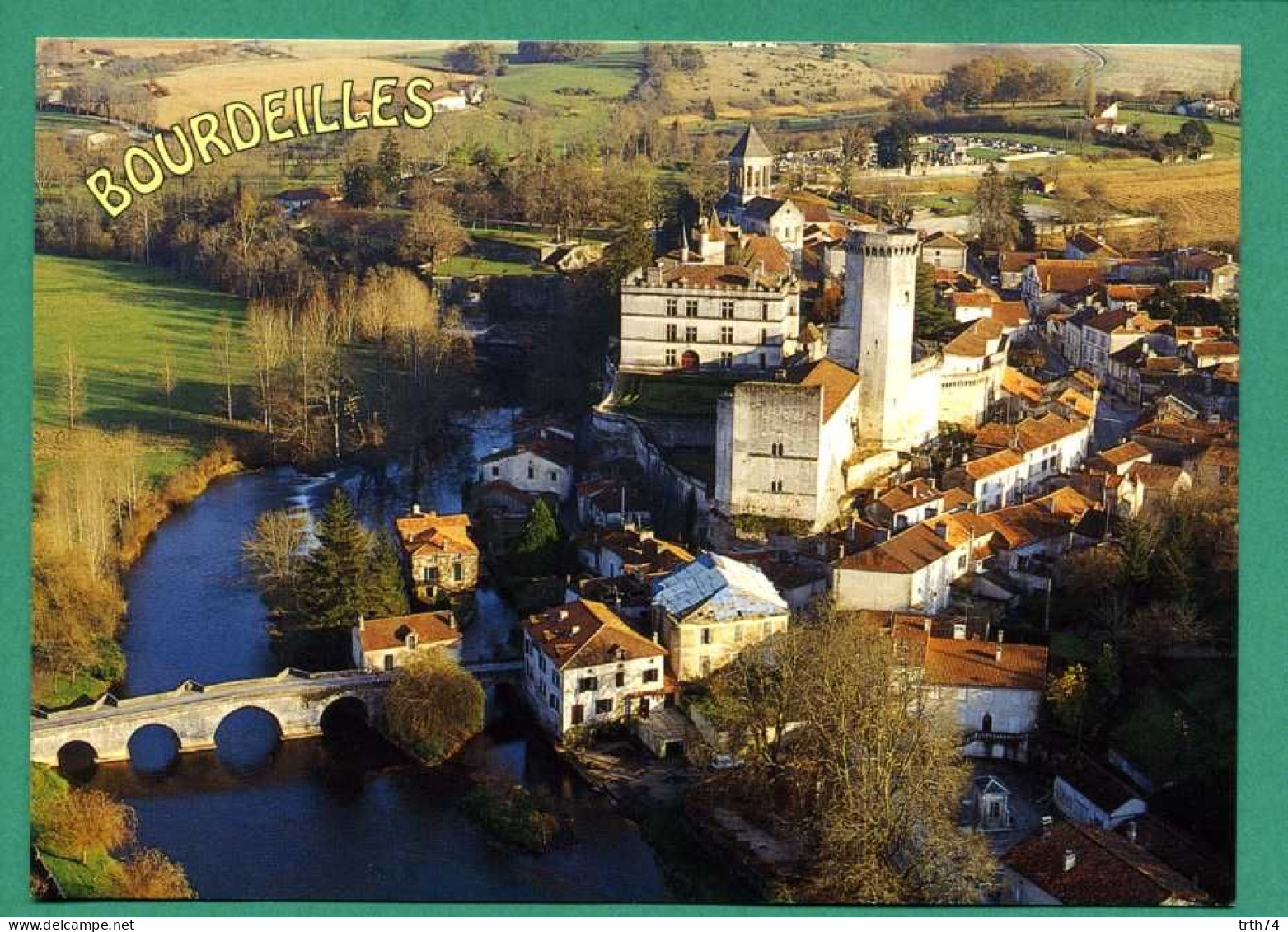 24 Bourdeilles Château ( Vue Aérienne ) - Sonstige & Ohne Zuordnung