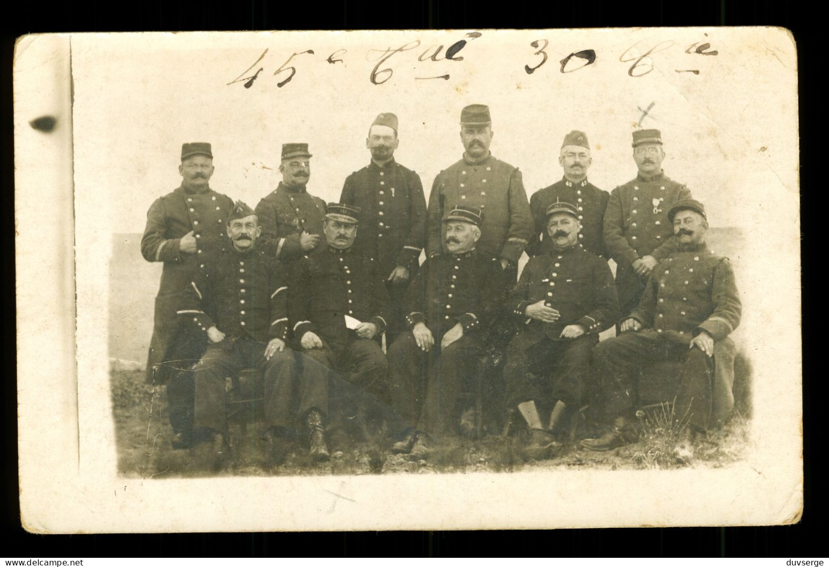 Carte Photo Militaire Soldats 45eme Regiment ( Format 9cm X 14cm ) - Regiments