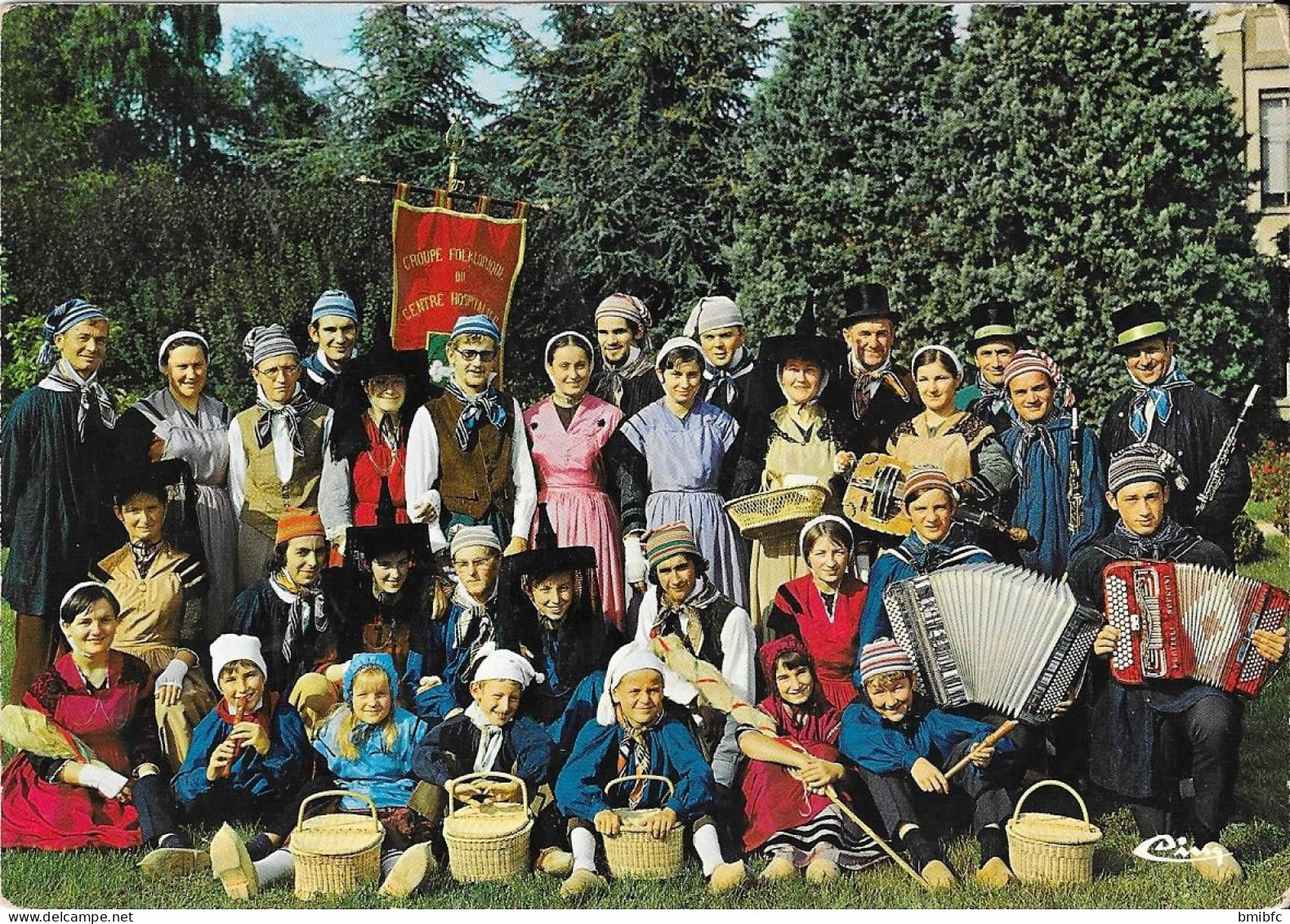 Groupe Folklorique Bressan Du Centre Hospitalier De Bourg-en-Bresse - Danses