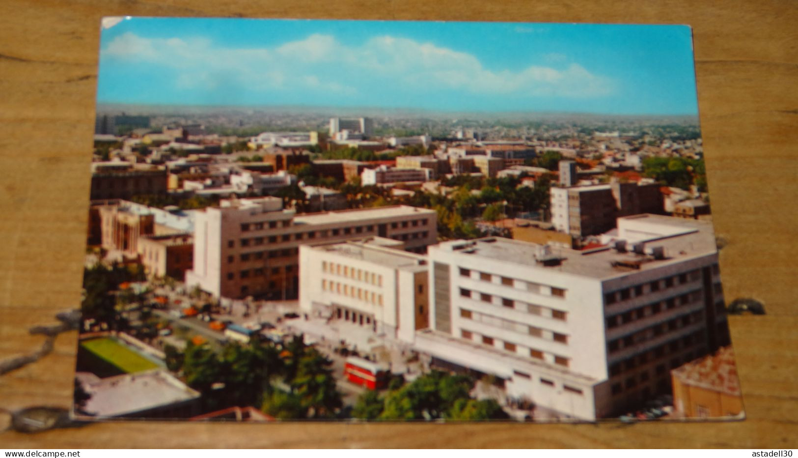 A View Of TEHRAN  ........... PHI ....... G-1432 - Irán