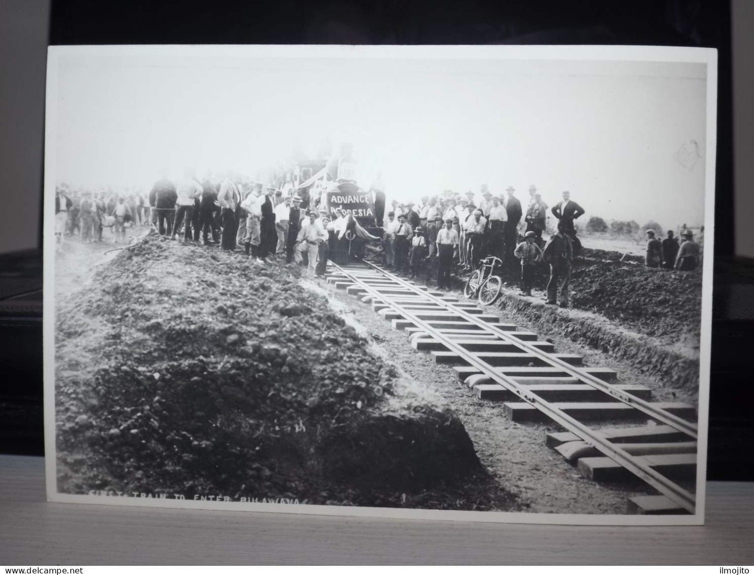 PHOTO FOTOGRAFIA FIRST TRAIN TO ARRIVE IN BULAWAYO NATIONAL ARCHIVES OF ZIMBABWE RHODESIA - Treinen