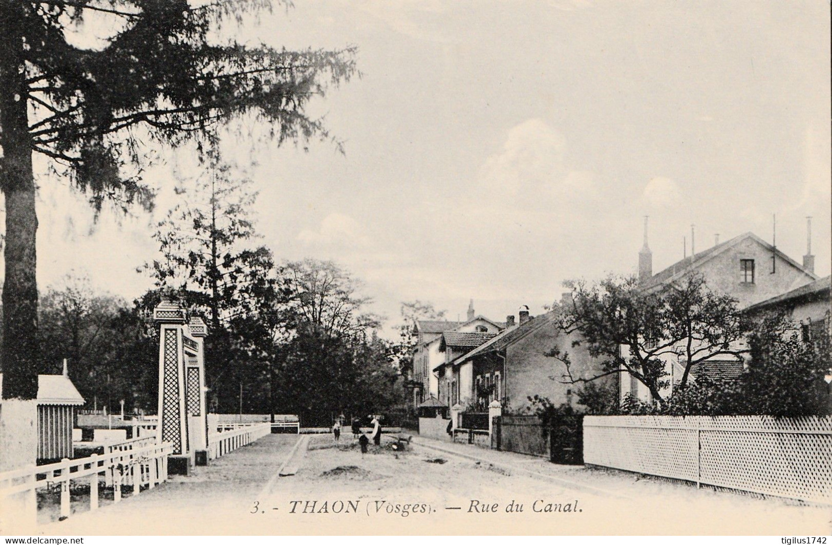 Thaon (Vosges) Rue Du Canal - Thaon Les Vosges