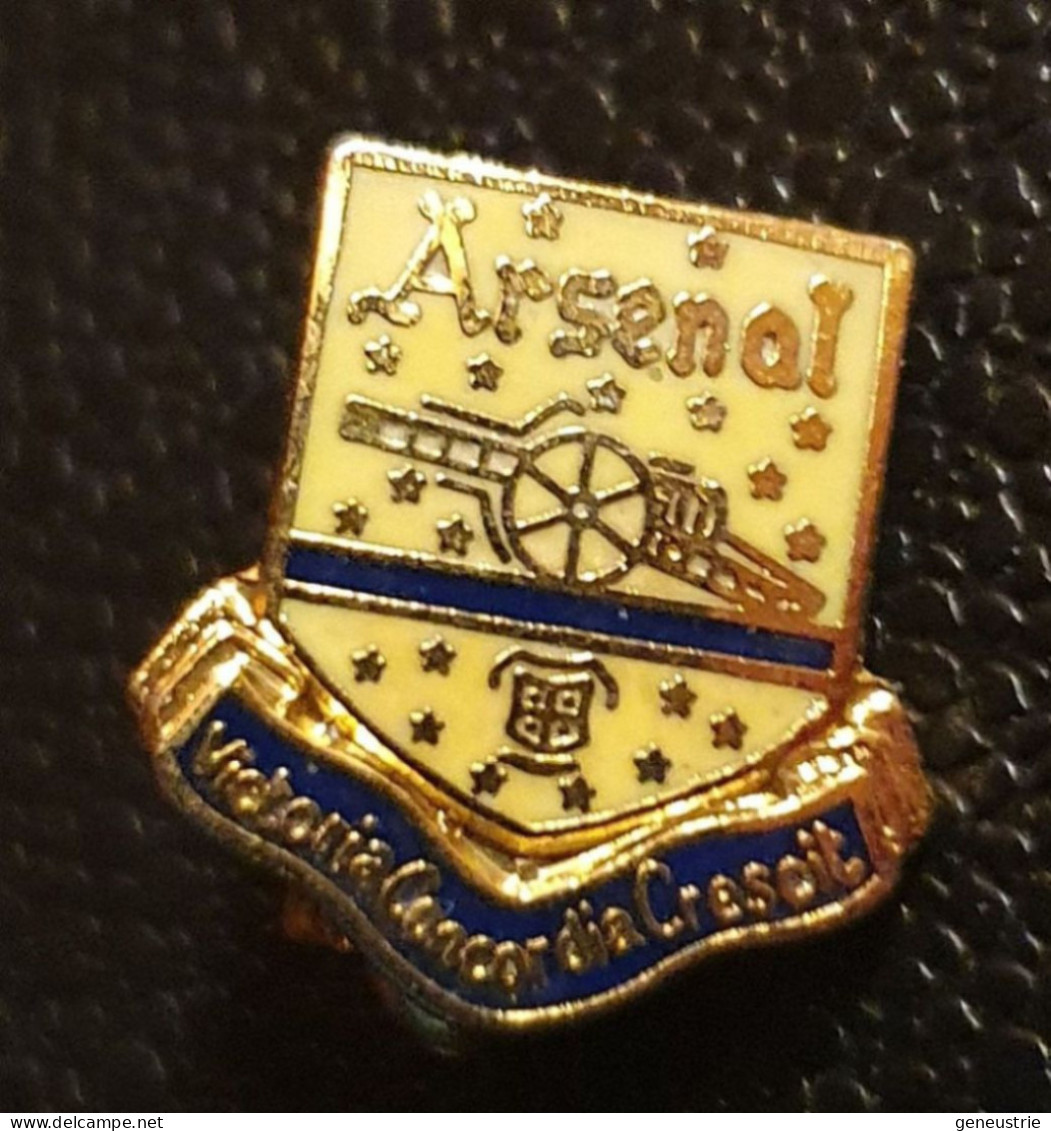 Insigne De Football De Revers De Veste "Arsenal" - Bekleidung, Souvenirs Und Sonstige