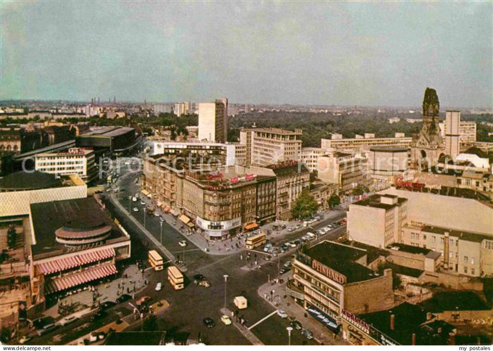 72761973 Berlin Kurfuerstendamm Mit Kaiser Wilhelm Gedaechtniskirche Berlin - Sonstige & Ohne Zuordnung