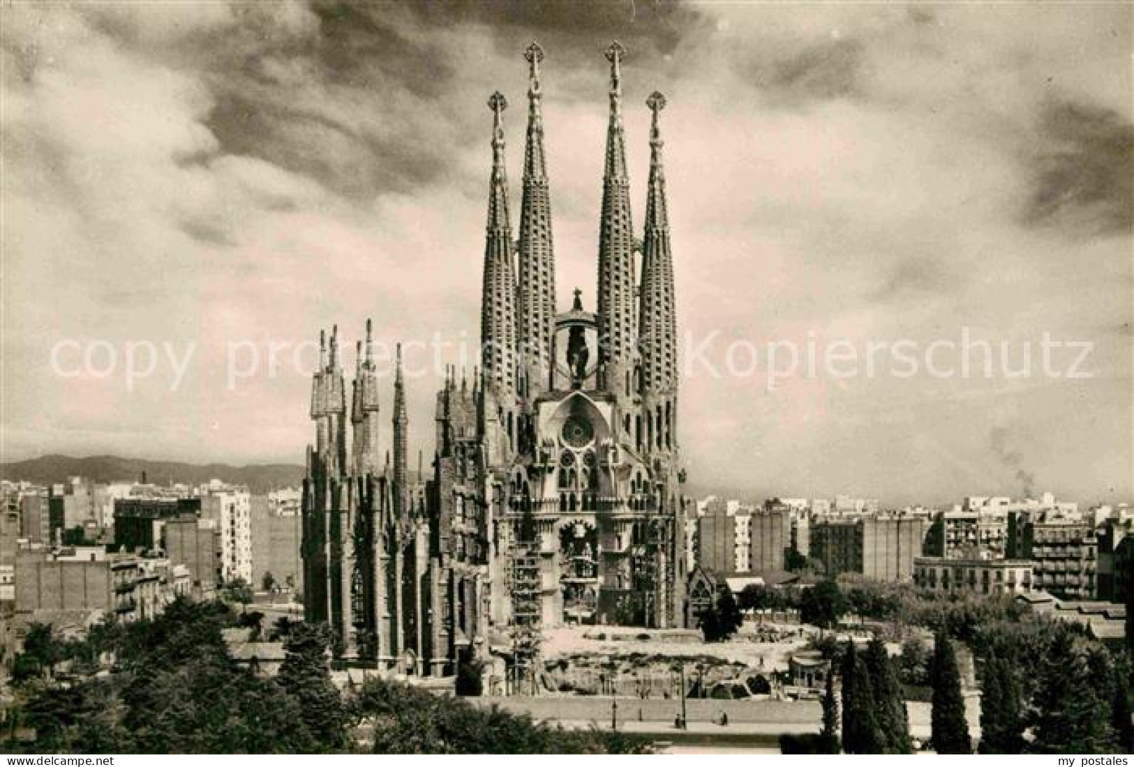 72761918 Barcelona Cataluna Sagrada Familia  Barcelona - Other & Unclassified