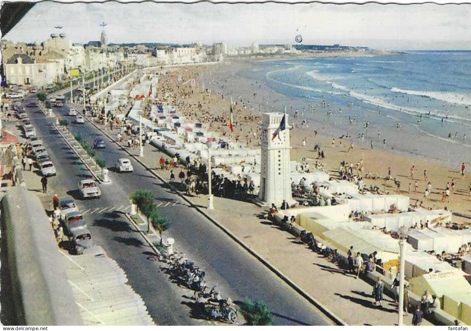 85 - LES SABLES D'OLONNES - La Plage - Sables D'Olonne