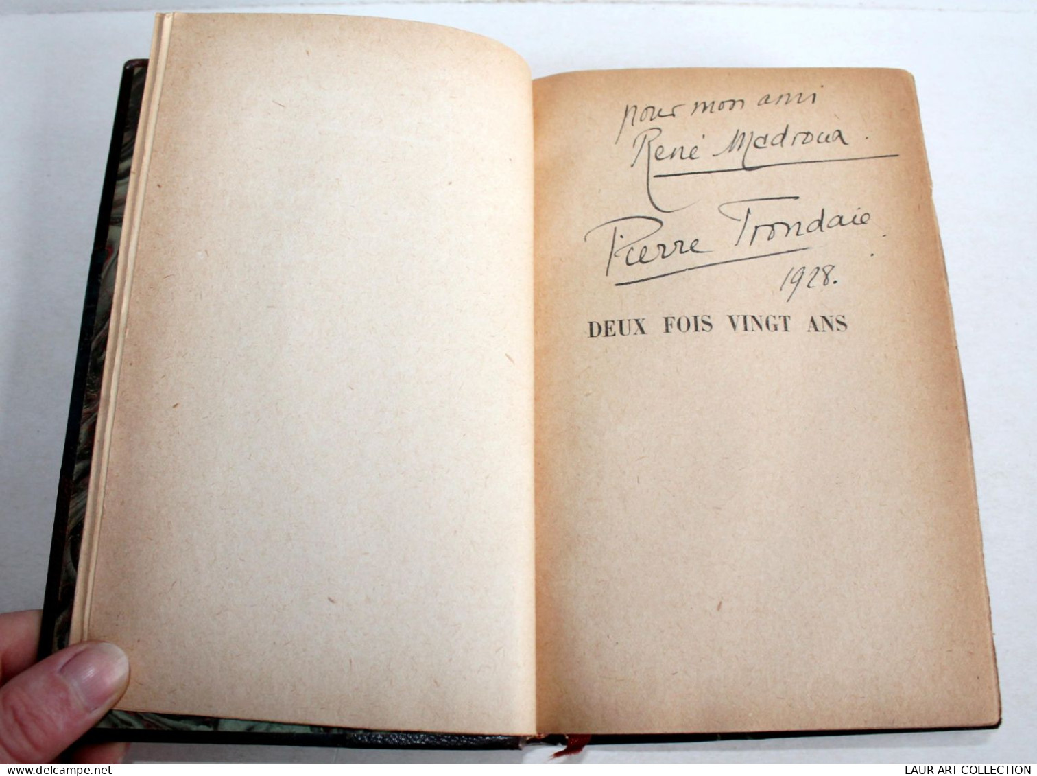 RARE EO AVEC ENVOI D'AUTEUR ! DEUX FOIS VINGT ANS, ROMAN De PIERRE FRONDAIE 1928 / LIVRE ANCIEN XXe SIECLE (2204.150) - Signierte Bücher