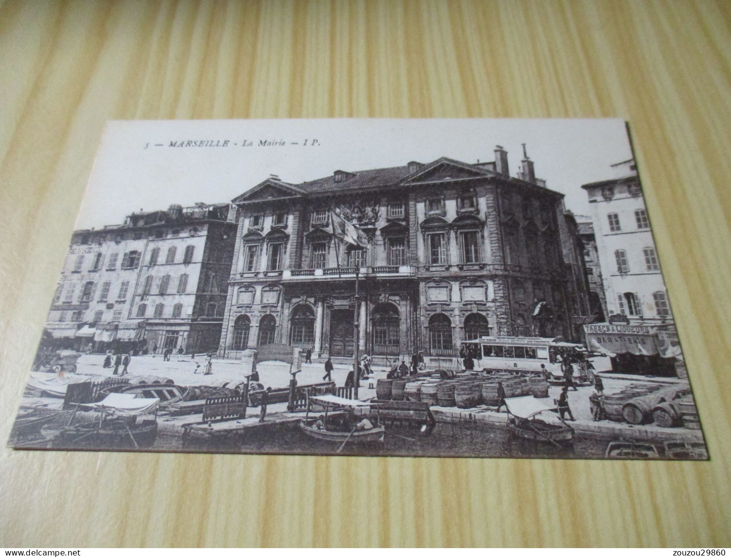 CPA Marseille (13).La Mairie - Carte Animée. - Non Classés