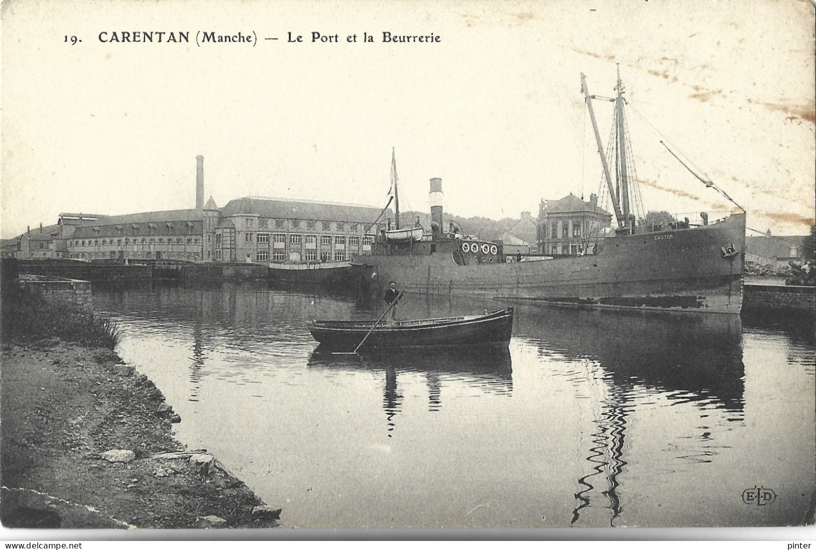 CARENTAN - Le Port Et La Beurrerie - PENICHE - Carentan