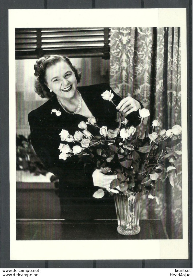 Singer Kate Smith Photograph From 1953, Post Card, Printed In USA, Unused - Cantantes Y Músicos