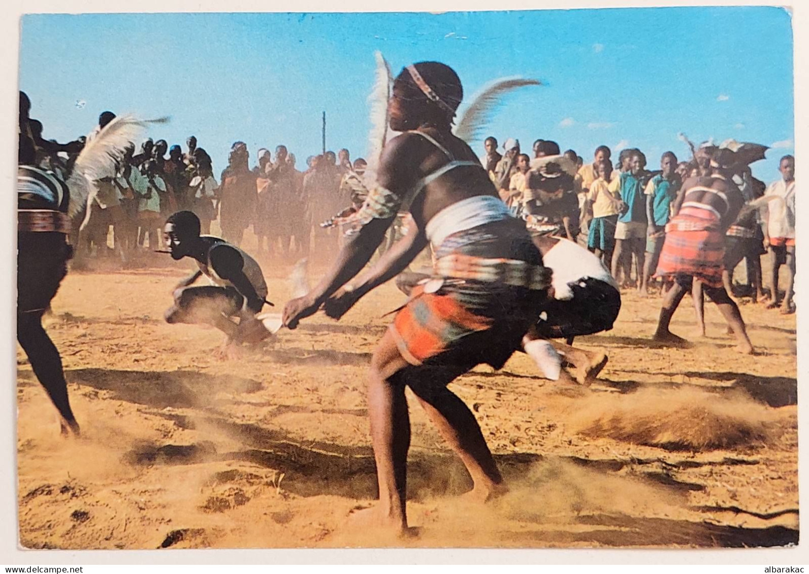 Kenya - Man Women Dance ,NUS ETHNIQUES Adultes ( Afrique Noire ) , Stamp Montreal 76 Used Air Mail 1976 - Kenya